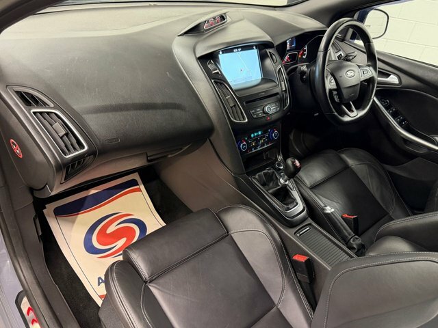 Ford Focus 1.0T Ecoboost Zetec Estate Euro Silver #55