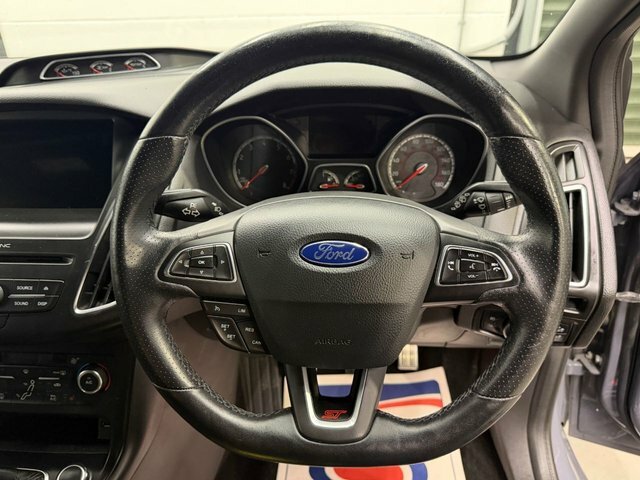 Ford Focus 1.0T Ecoboost Zetec Estate Euro Silver #38