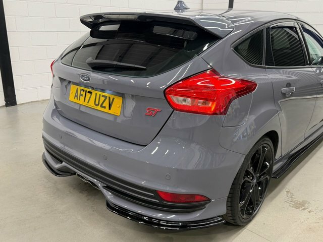 Ford Focus 1.0T Ecoboost Zetec Estate Euro Silver #71