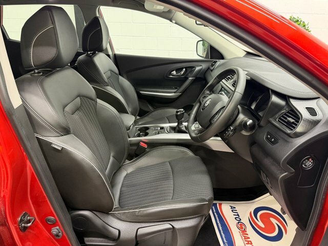 Renault Kadjar 1.6 Dci Signature Nav Suv Euro 6 Red #2