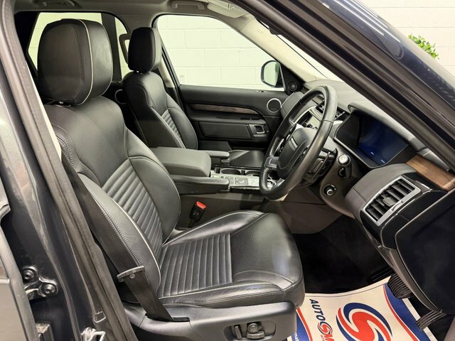 Land Rover Discovery .0 Sd V6 Hse Suv 4Wd Euro 6 S S Grey #2