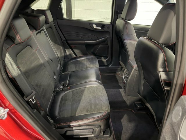 Ford Kuga 1.5T Ecoboost St-line X Edition Suv Man Red #3