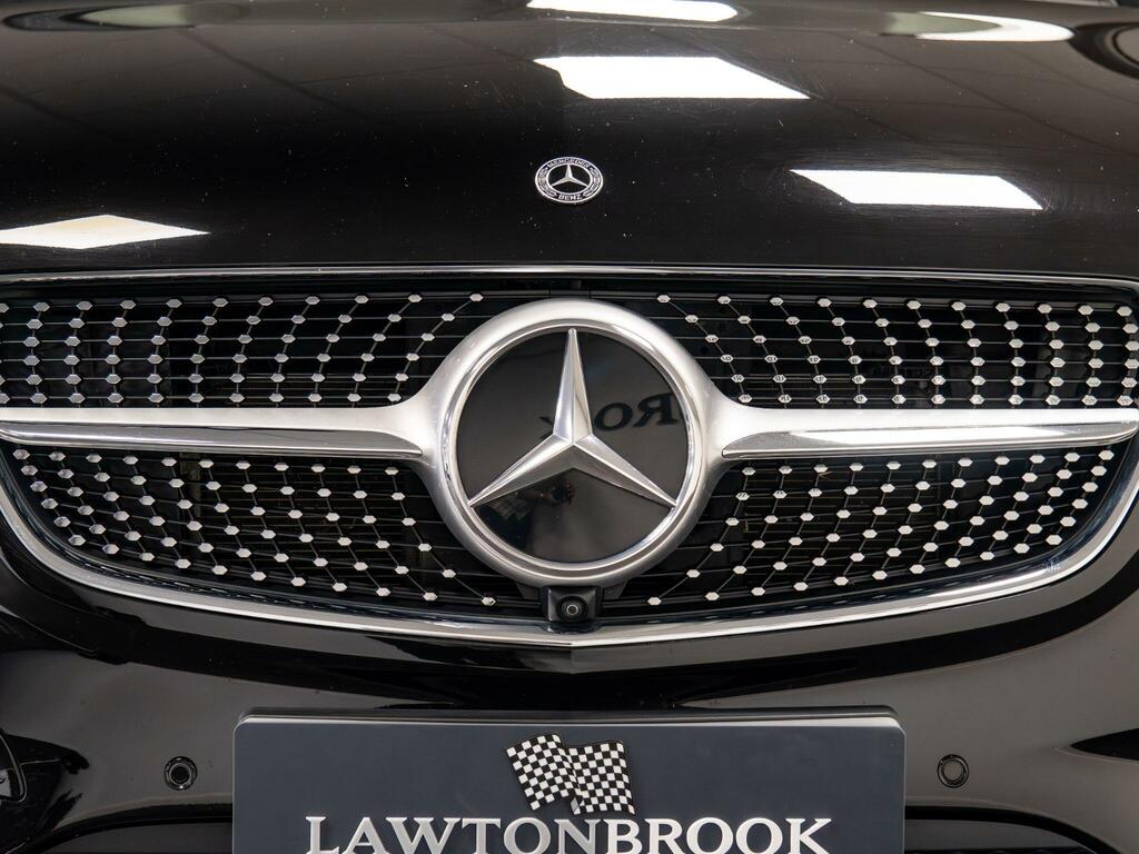 Mercedes-Benz V Class V220 D Amg Line 9G-tronic Extra Long Black #32