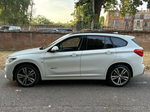 BMW X1 2.0 20D M White #3