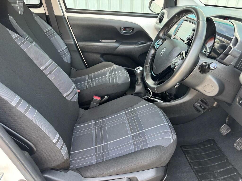 Peugeot 108 Peugeot 108 1.0 Active Hatchback 2 Tron Grey #10