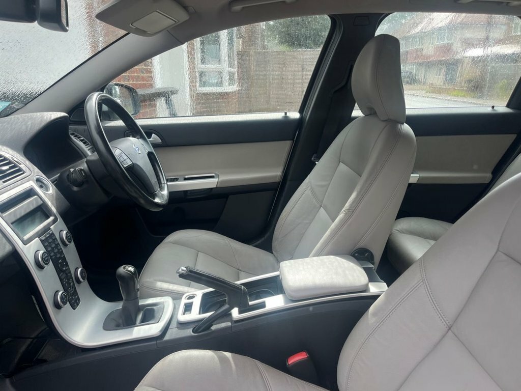 Volvo V50 2.0D Se Powershift Estate - 75239 Miles F Red #7
