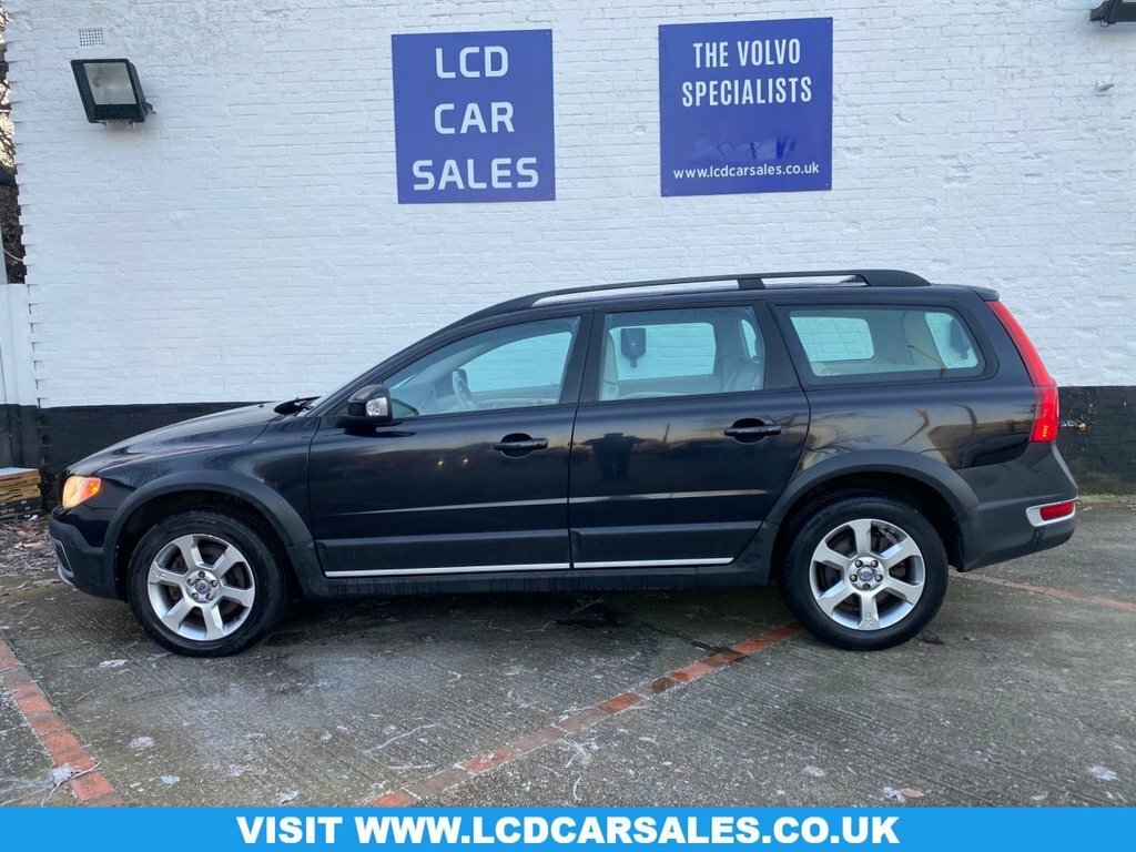 Volvo XC70 2.4L Se Black #3