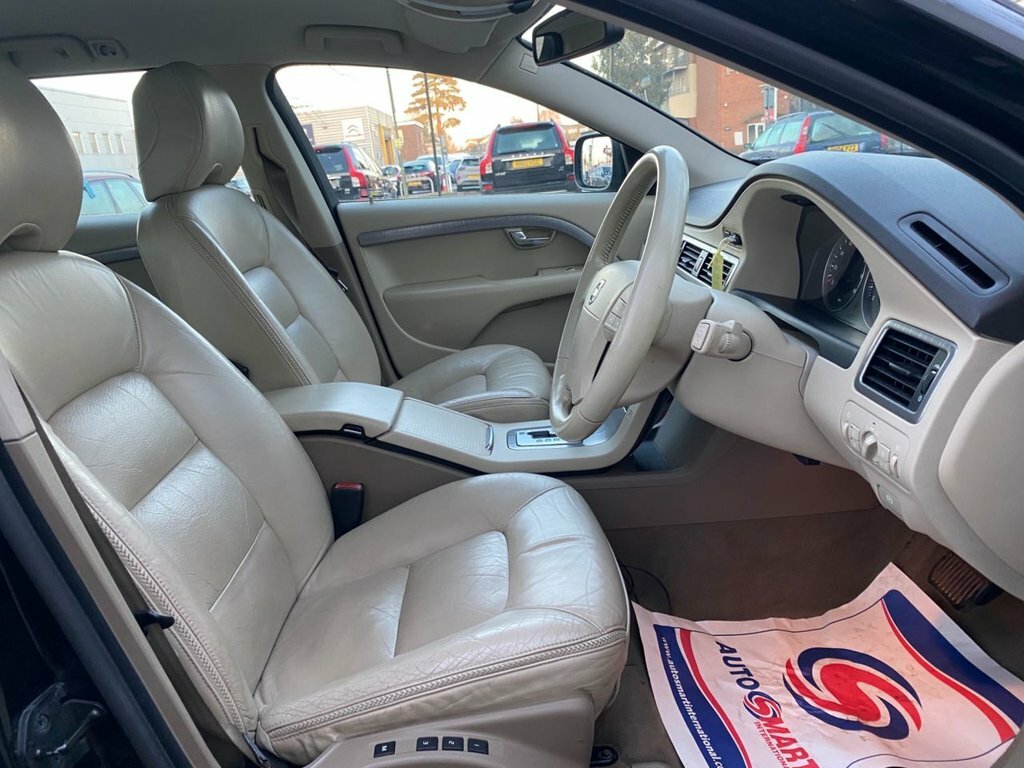 Volvo XC70 2.4 D5 Se Geartronic Awd Euro 4 Silver #10