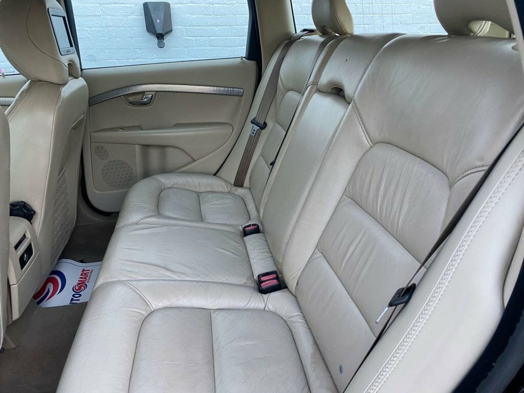 Volvo XC70 2.4 D5 Se Geartronic Awd Euro 4 Silver #23