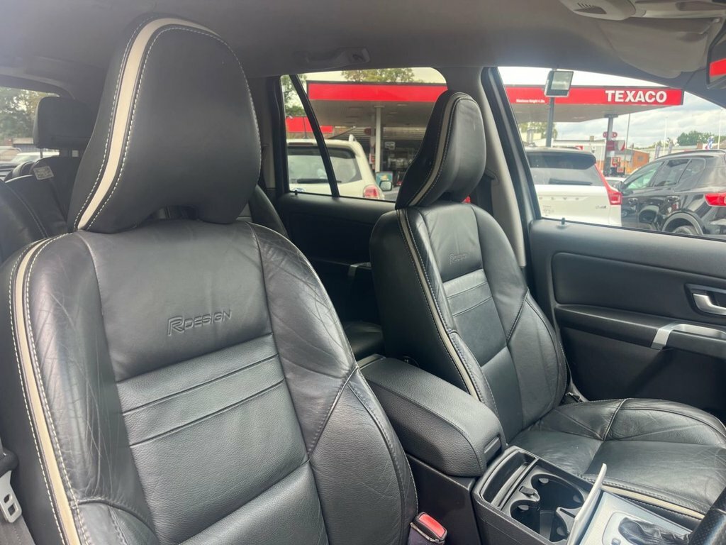 Volvo XC90 2.4L R-design Silver #6