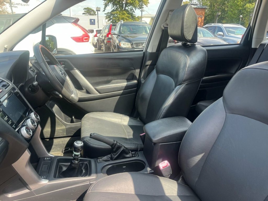 Subaru Forester 2L Xc Premium White #6
