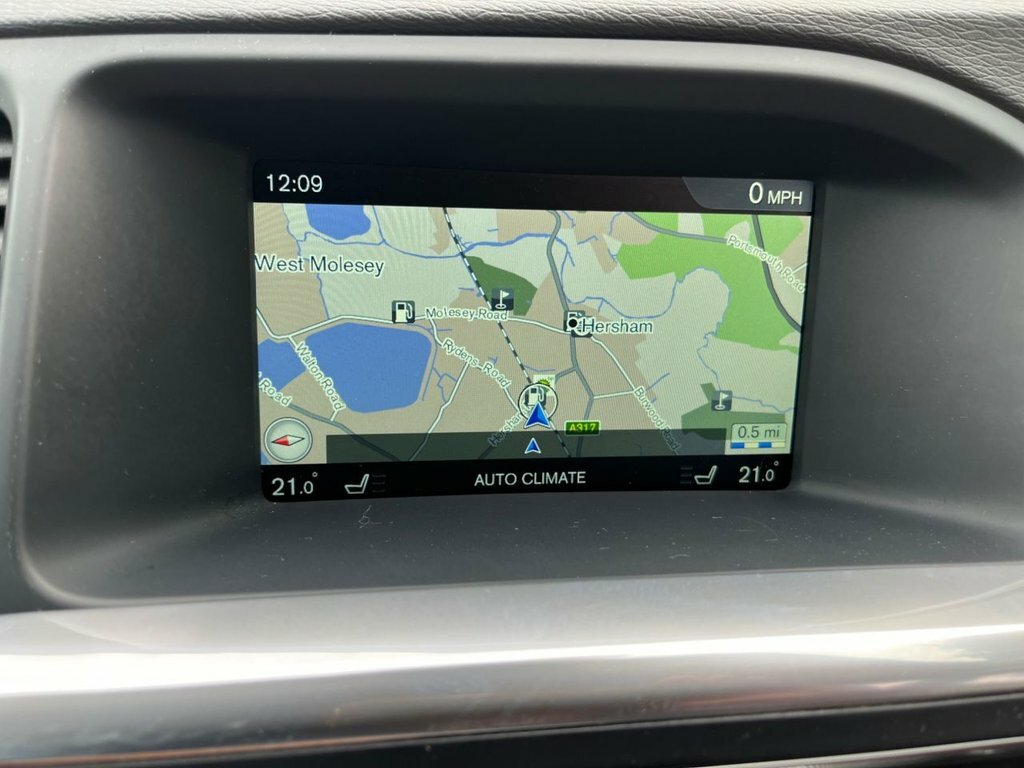 Volvo V60 Cross Country D4 190 Cross Country Lux Nav Awd Geartronic Gold #26