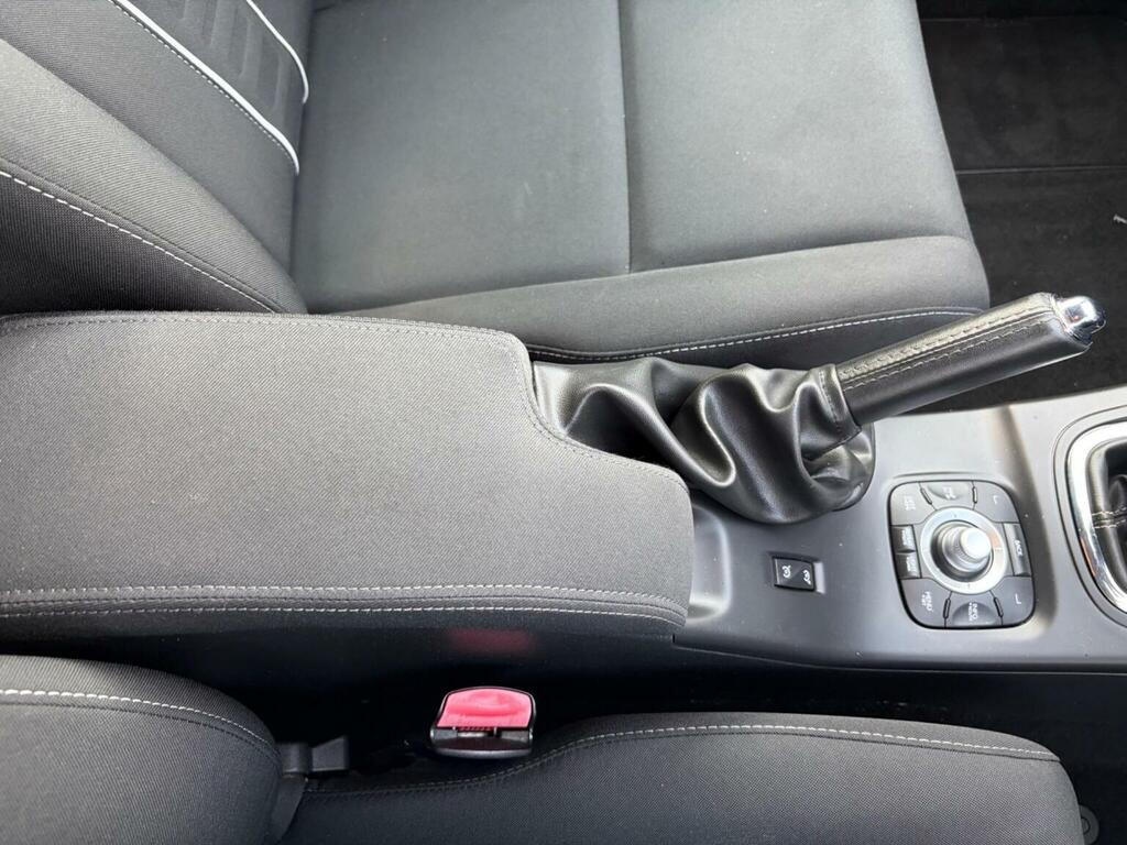 Renault Megane 1.6 Vvt Knight Edition Hatchback Silver #57