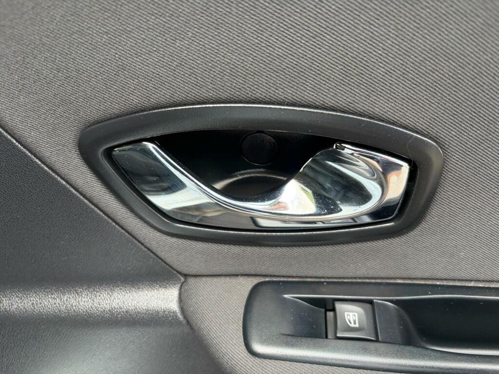 Renault Megane 1.6 Vvt Knight Edition Hatchback Silver #66