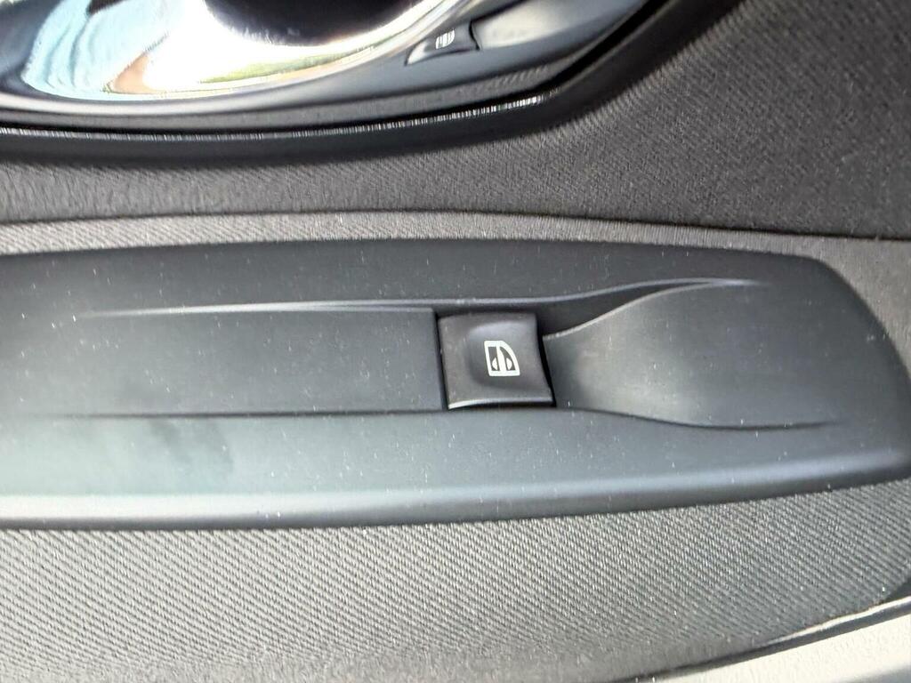 Renault Megane 1.6 Vvt Knight Edition Hatchback Silver #87