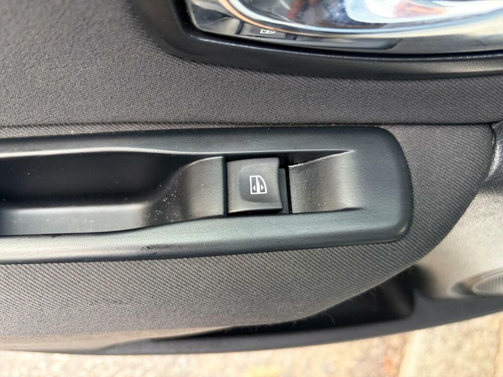 Renault Megane 1.6 Vvt Knight Edition Hatchback Silver #77