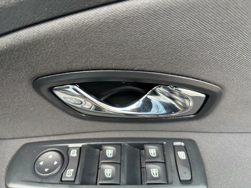 Renault Megane 1.6 Vvt Knight Edition Hatchback Silver #68