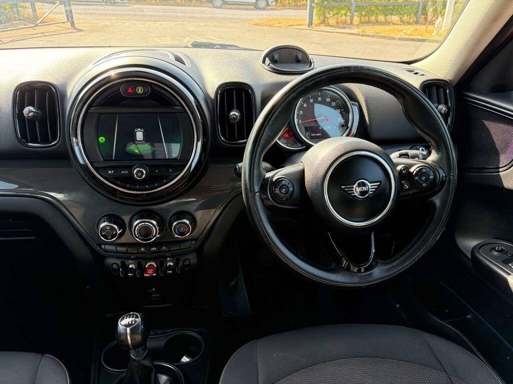 Mini Countryman Cooper D Red #2