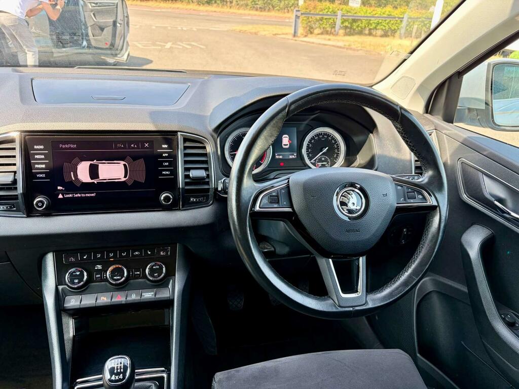 Skoda Karoq 2.0 Tdi Se L 4Wd Euro 6 Ss SX18DPO Silver #2