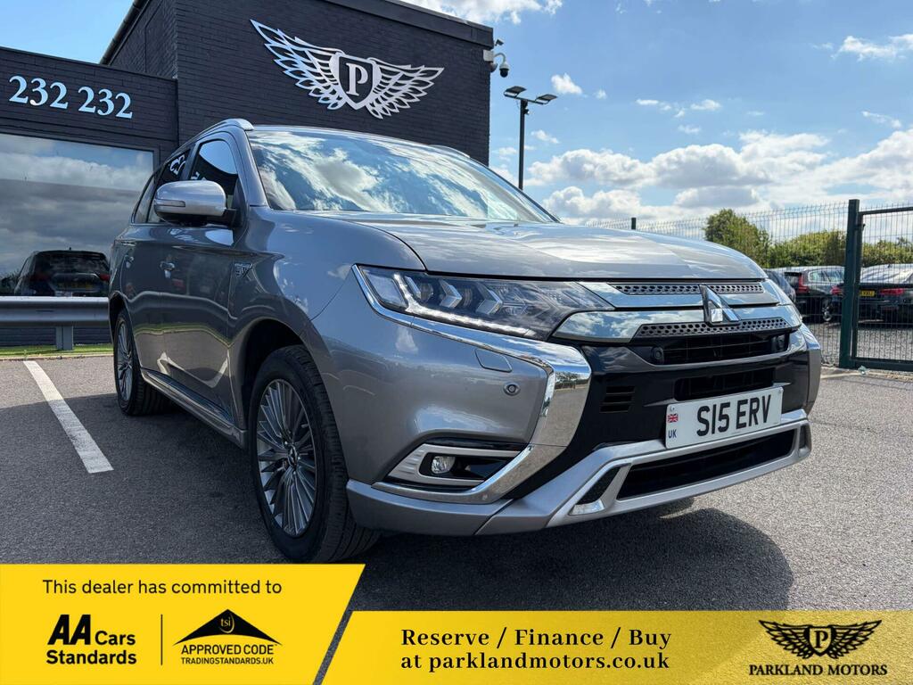 Mitsubishi Outlander 2.4H Twinmotor 13.8Kwh Exceed Safety Cvt 4Wd Euro Grey