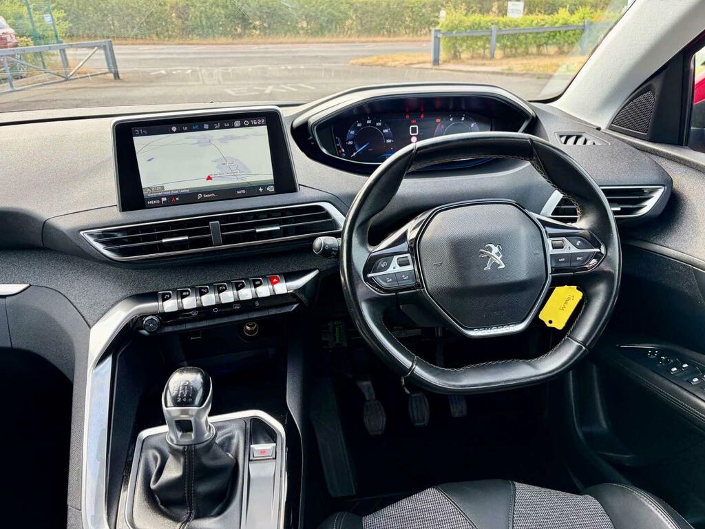 Peugeot 3008 1.5 Bluehdi Allure Euro 6 Ss ESZ9258 Red #2
