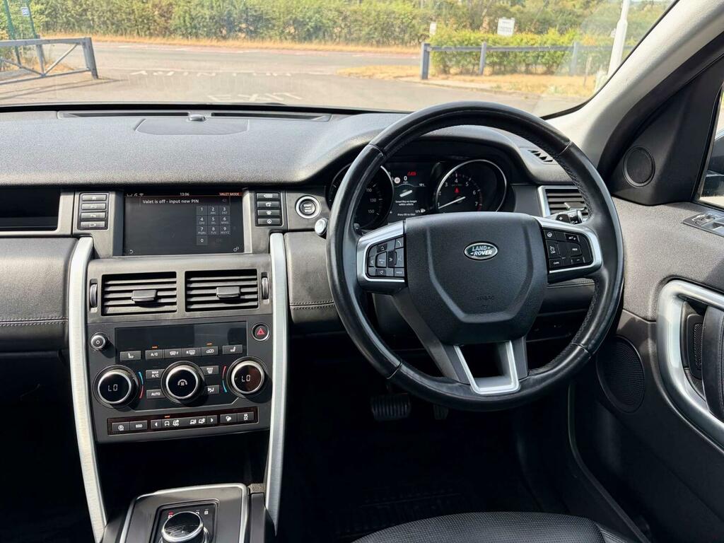 Land Rover Discovery Sport Hse Luxury KK19HBF Black #2