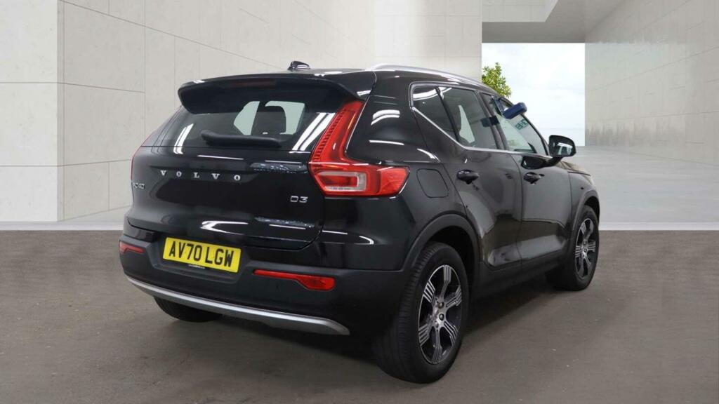 Volvo XC40 Inscription Black #4