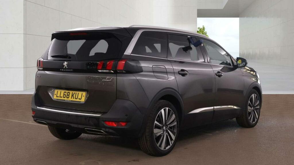Peugeot 5008 Gt Line Premium Grey #4