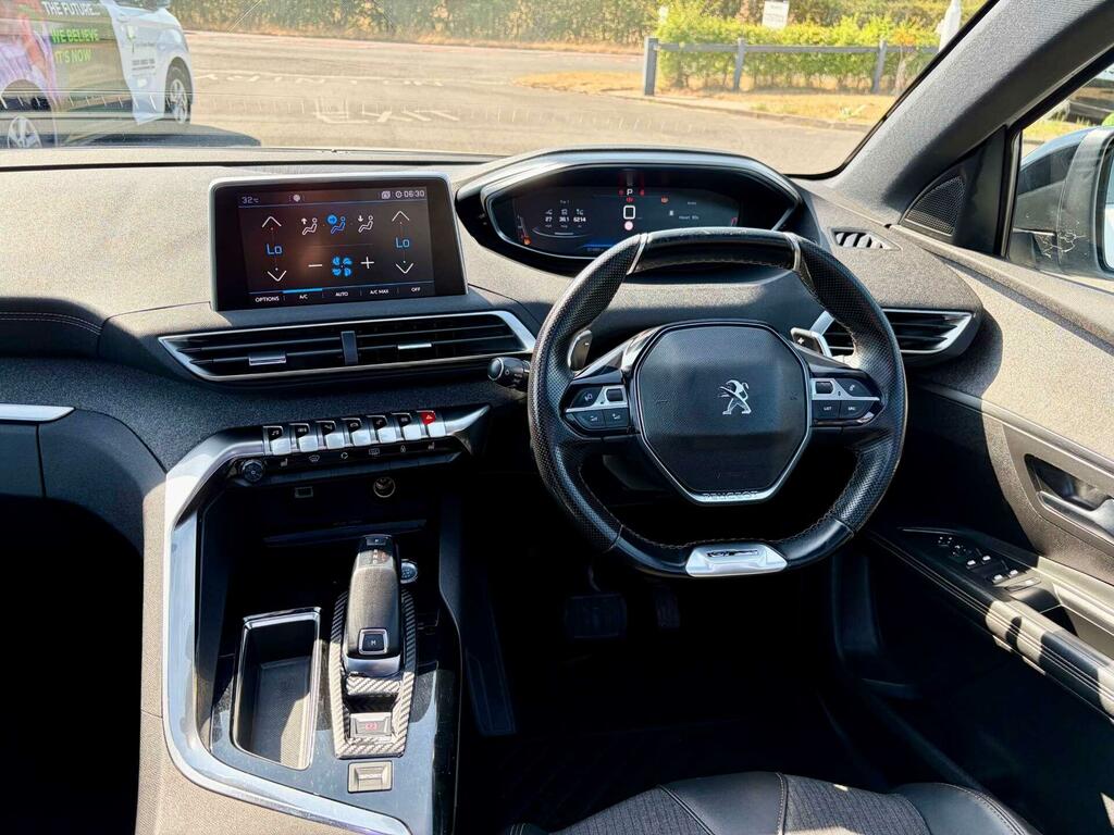 Peugeot 5008 Gt Line Premium White #2