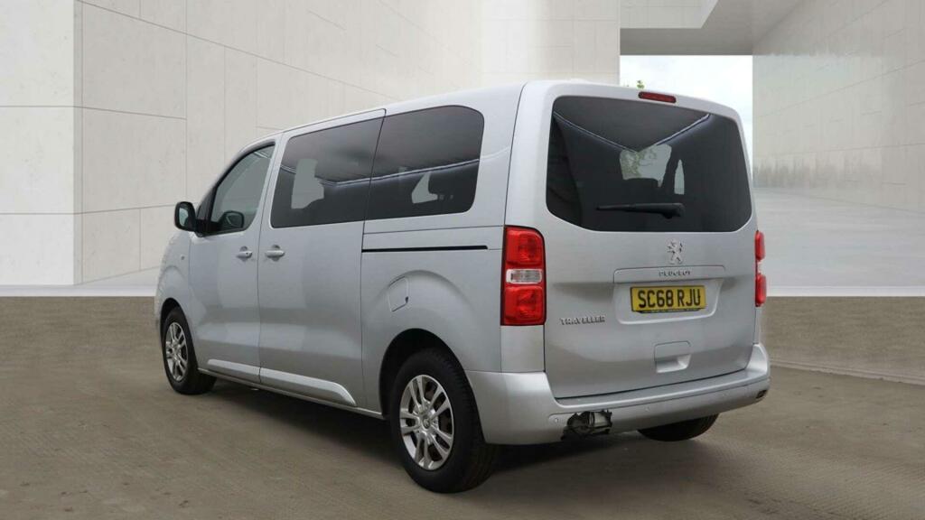 Peugeot Traveller Business Silver #3