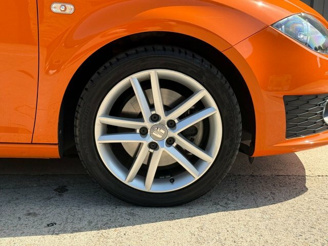 Seat Leon 2.0 Tsi Dsg Hatchback Orange #4