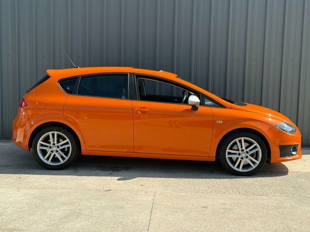 Seat Leon 2.0 Tsi Dsg Hatchback Orange #2