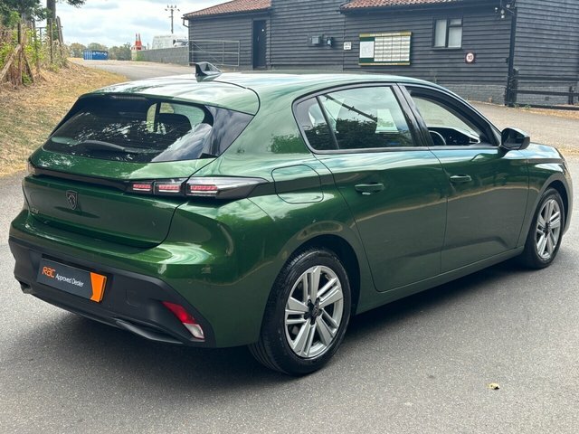 Peugeot 308 Puretech Active Premium Hatchback Green #6