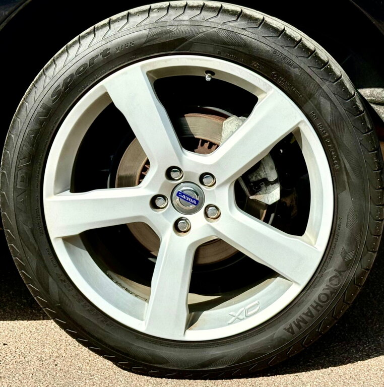 Volvo XC60 2.4 D5 R-design Nav Awd 212 Bhp Grey #15