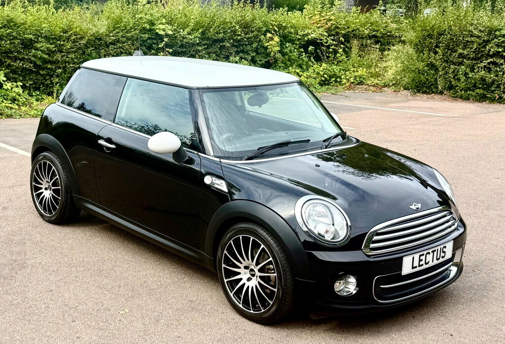 Mini Hatch 1.6 Cooper Euro 5 Black #2