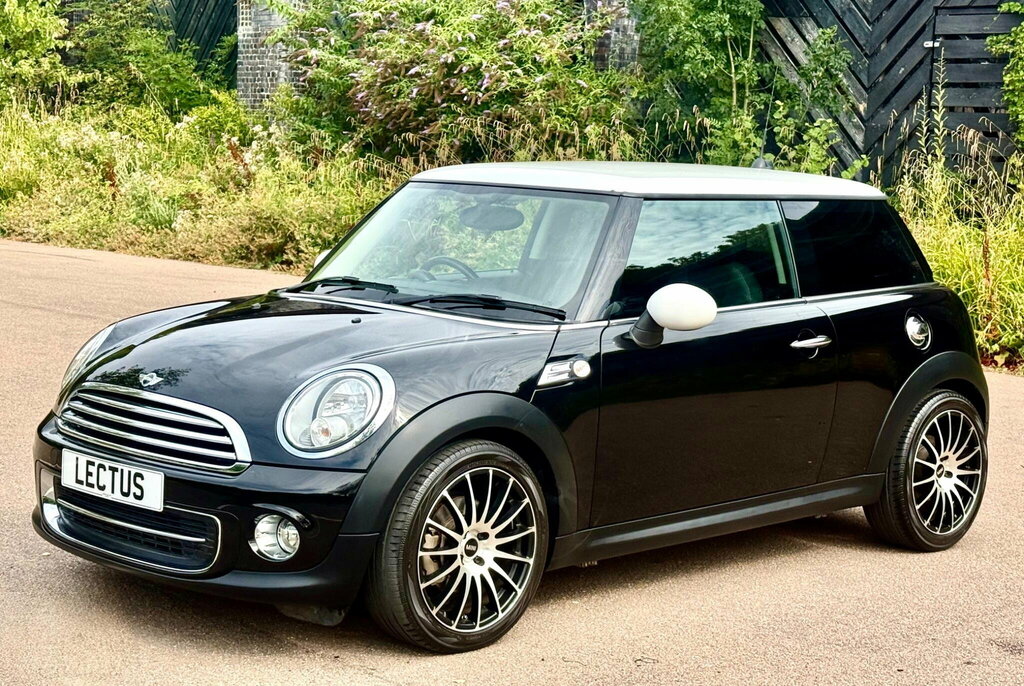 Mini Hatch 1.6 Cooper Euro 5 Black #5