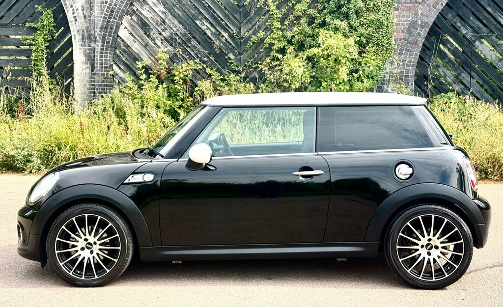 Mini Hatch 1.6 Cooper Euro 5 Black #6