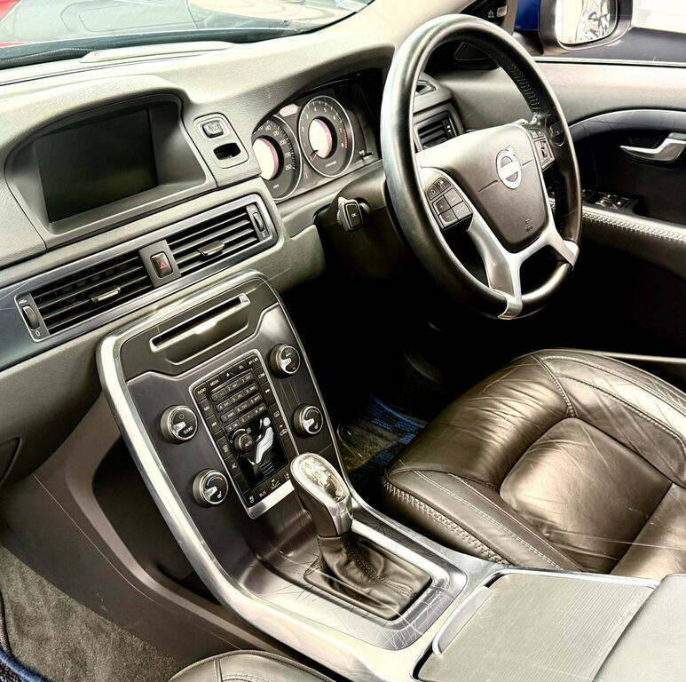 Volvo V70 2.0 D3 R-design Nav Geartronic Euro 5 Ss Silver #31