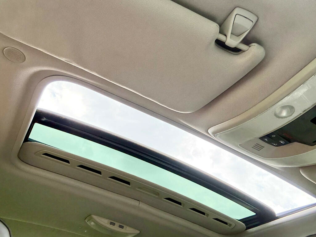 Volvo V70 2.0 D3 R-design Nav Geartronic Euro 5 Ss Silver #47