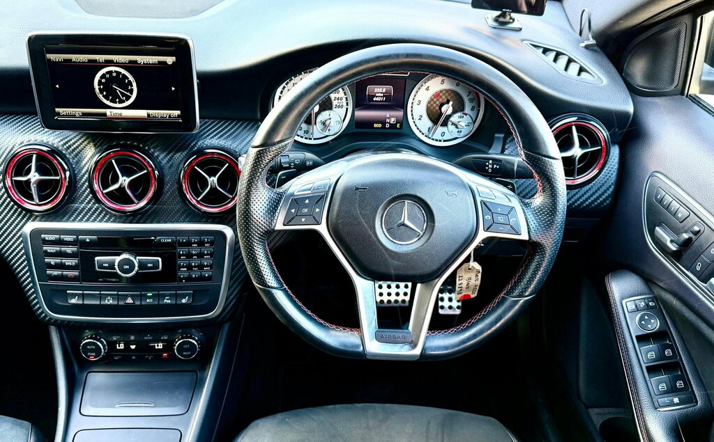 Mercedes-Benz A Class 2.1 Cdi Amg Sport 7G-dct Euro 6 Ss White #22