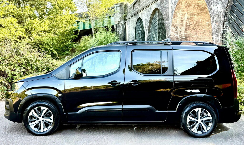 Peugeot e-Rifter 50Kwh Gt Long Mpv 11Kw Charger Black #5