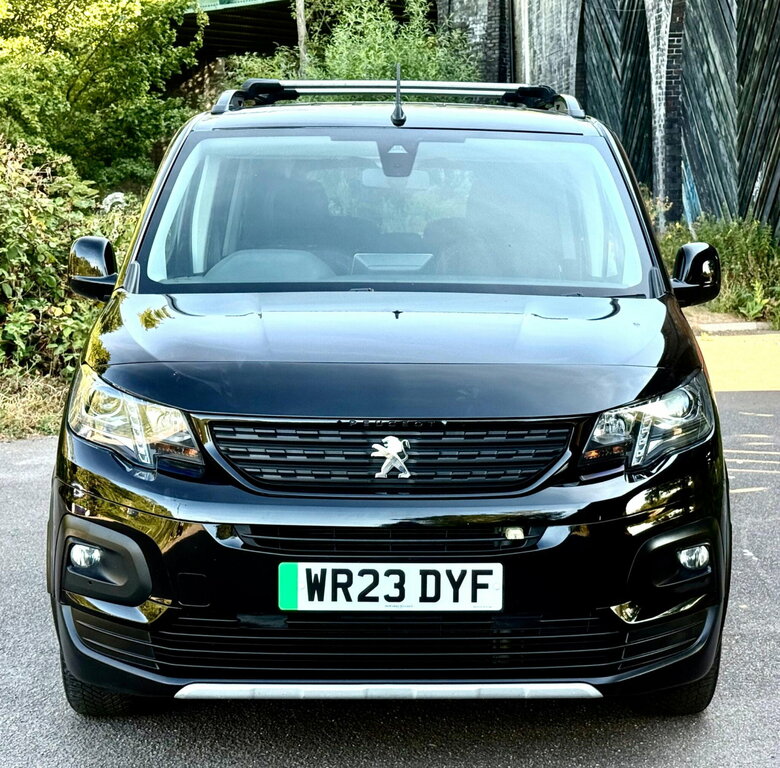 Peugeot e-Rifter 50Kwh Gt Long Mpv 11Kw Charger Black #3