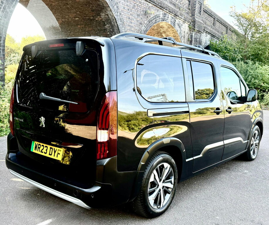Peugeot e-Rifter 50Kwh Gt Standard Mpv 7.4Kw Charger Grey #8