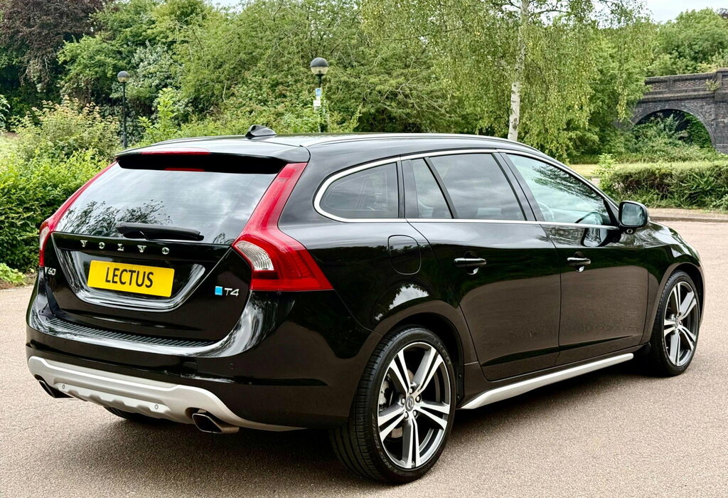 Volvo V60 2.4 D5 Se Lux Nav Estate Geartronic Eur Black #9