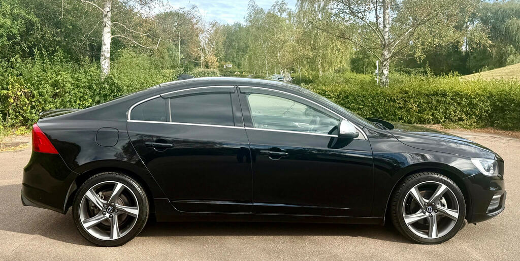 Volvo S60 White #10