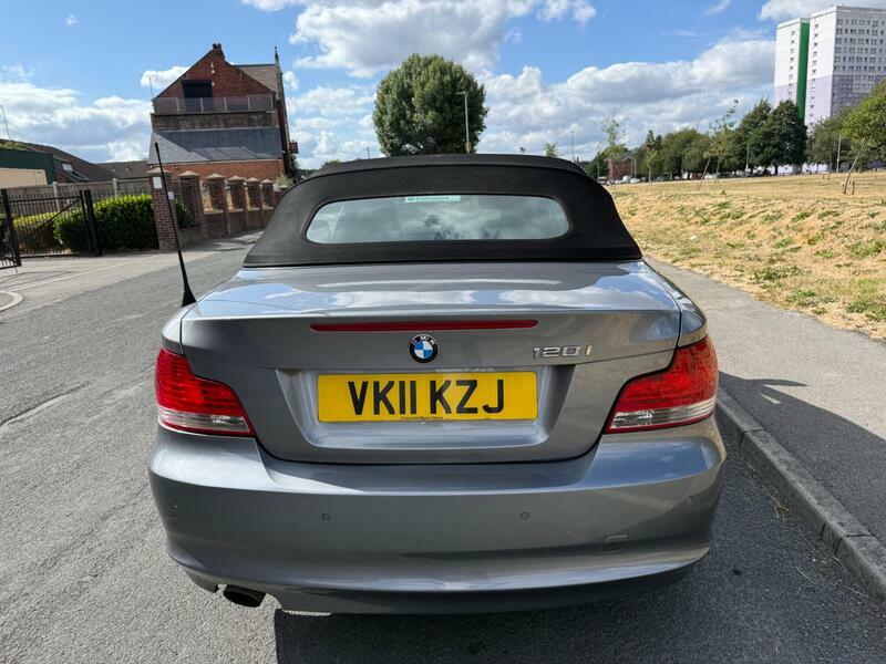 BMW 1 Series Hatchback 2.0 116D Se 2011 Black #10