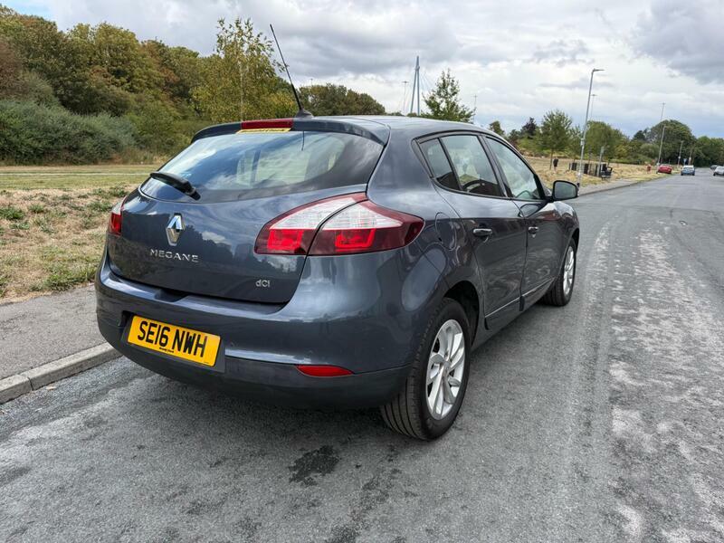 Renault Megane 1.5 Dci Dynamique Nav Euro 6 Ss Grey #2