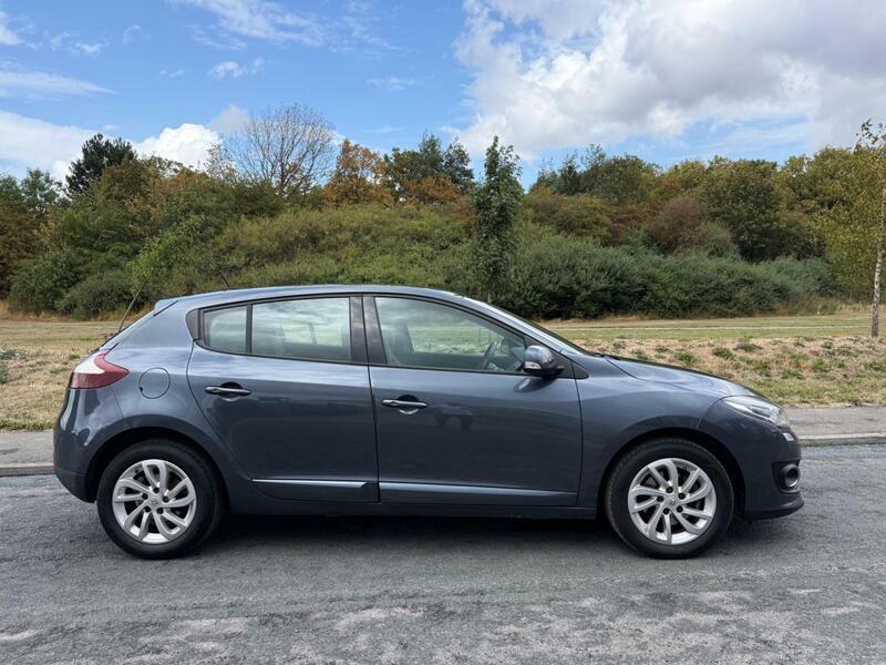 Renault Megane 1.5 Dci Dynamique Nav Euro 6 Ss Grey