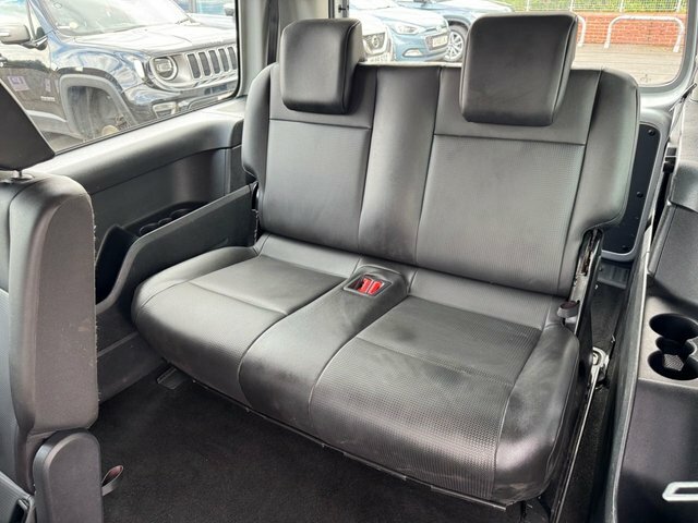 Volkswagen Caddy Maxi Life 2.0 Tdi Maxi Life Dsg Blue #25