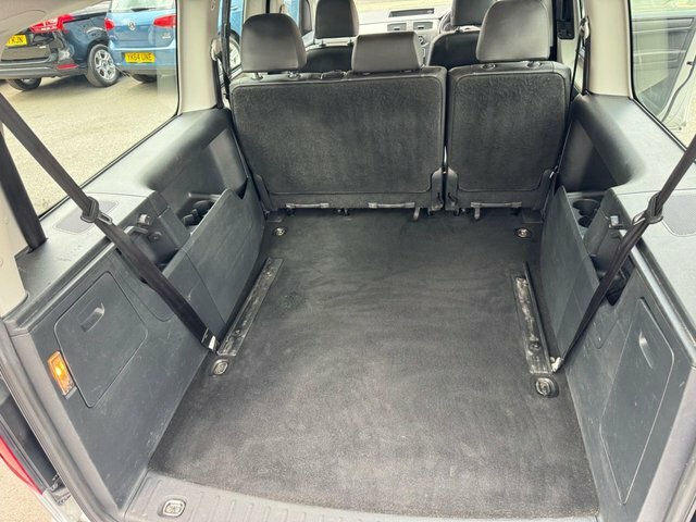 Volkswagen Caddy Maxi Life 2.0 Tdi Maxi Life Dsg Blue #24